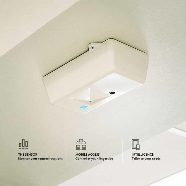 Flysense vape detector installed on ceiling